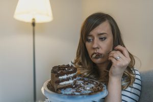 Emocinio valgymo gydymas